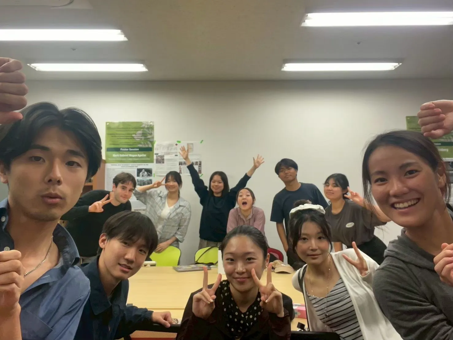 ミーティング後の実行委員の記念写真